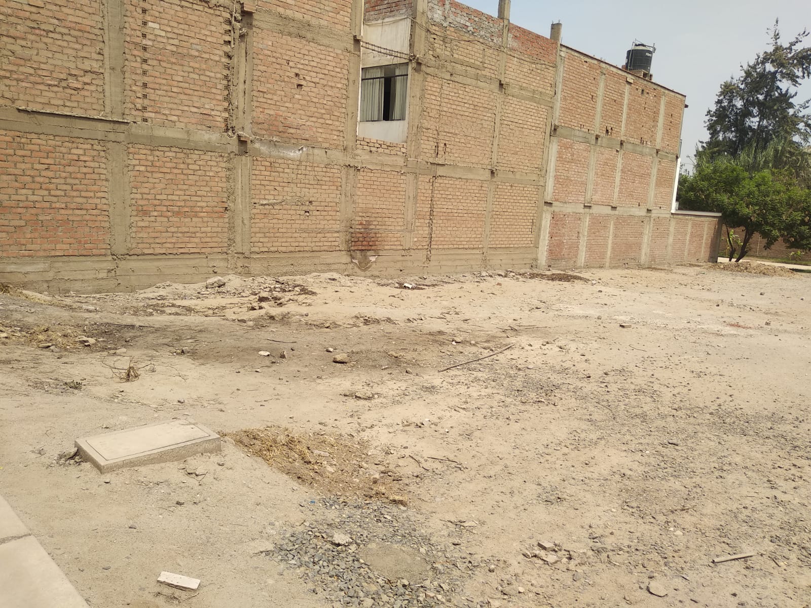 TERRENO EN VENTA URB. PRIVADA